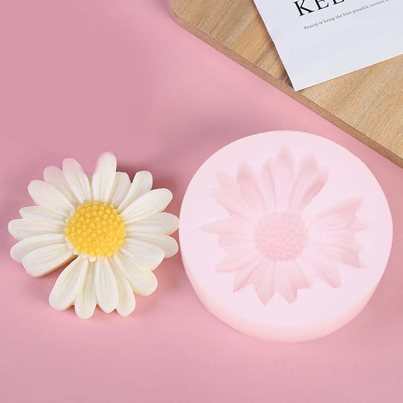 Candle Making Reno - DIY Candle Silicone Mold Daisy Chamomile