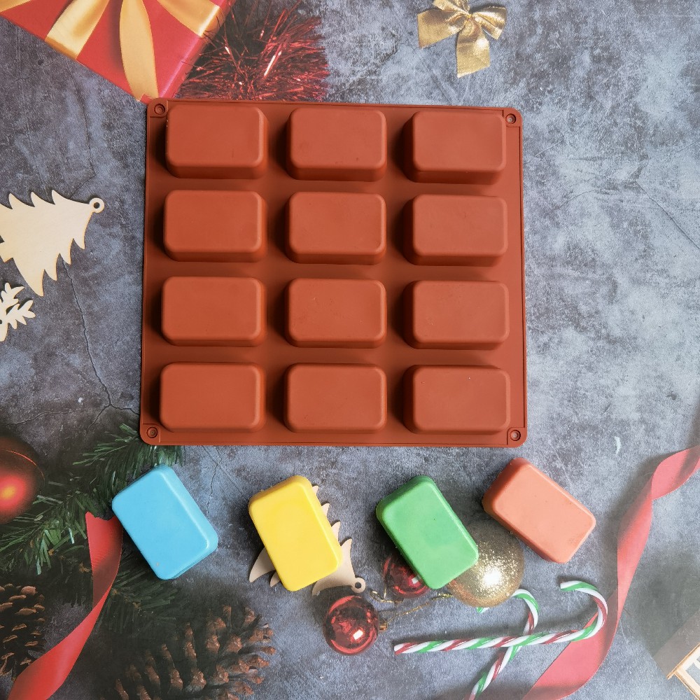 12 Cavity Square Silicone Soap - đánh giá và giá Candle Making Reno
