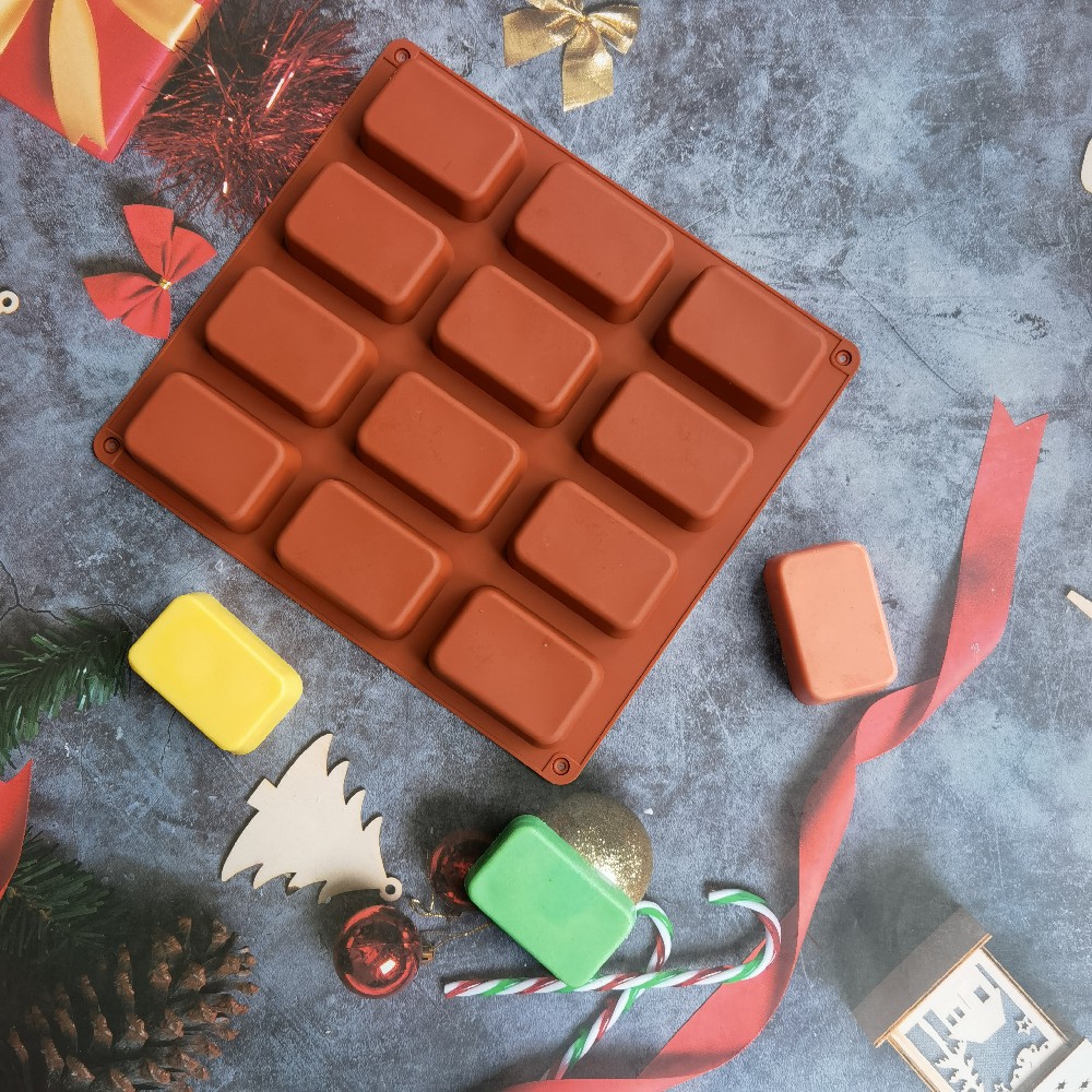 12 Cavity Square Silicone Soap - đánh giá và giá Candle Making Reno